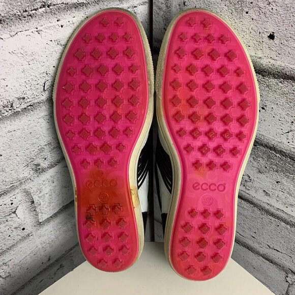 Ecco Hydromax Spikeless Golf Shoes - Picture 6 of 8